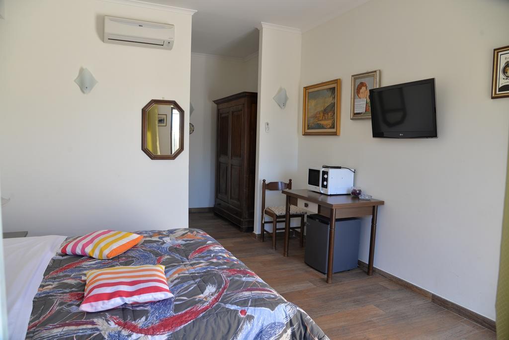 La Tenuta Del Passero Le Ferriere Экстерьер фото